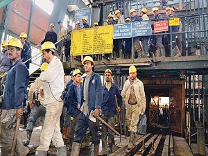 Taşkömüründe işçi azaldıkça zarar arttı