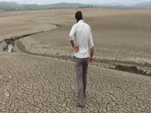 Kuruyan nehir tarım arazisi oldu