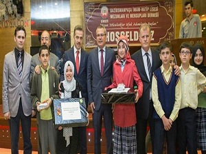 Hadis ezberleme yarışması yapıldı