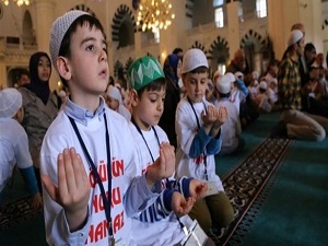 Çocuklar 'Benim namazım' şenliğinde buluştu