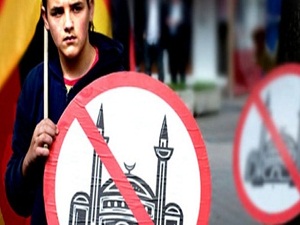 Fransa'da yerel belediye cami projesini engelledi