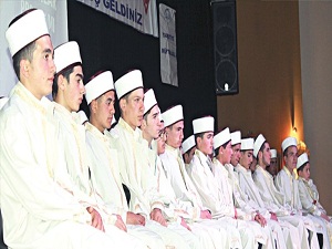 Daha çok insana Kur’an öğretmeliyiz