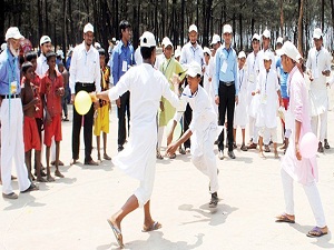 İHH, yetimlerle piknikte buluştu