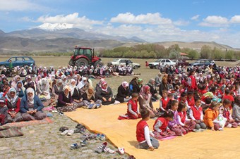 Develi’de vatandaşlar yağmur duası yaptı