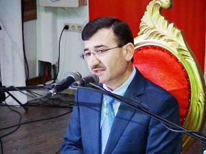 Doç. Dr. Akgül: Kur'an, insanları en doğru yola götüren bir kitaptır