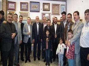 Velkalem'dan İHH yararına hüsn-i hat sergisi