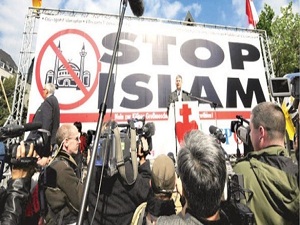 Asıl sorun korku değil düşmanlık