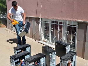 KMÜ'den köy okullarına teknik destek