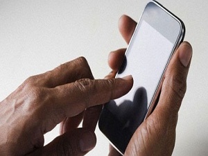 Cep telefonları güneş enerjisiyle çalışacak