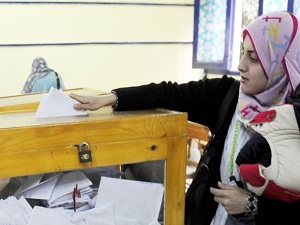 Mısır'da halk parlamento seçimleri için sandık başında