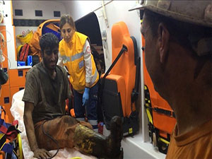 'Çizmemi çıkarayım mı' diyen madenciye Umre hediyesi