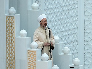 Bugün ahirete intikal edenler bize ders verdi