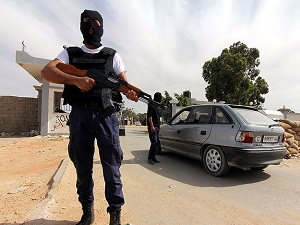 Bingazi Havalimanı uçuşlara kapatıldı