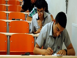 Anne babaları LYS heyecanına dikkat!