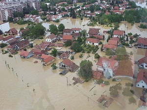 Bosna-Hersek felaketin zararını tespit edecek kaynağa bile sahip değil