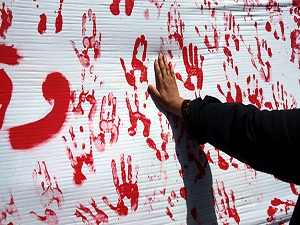 Açlık grevindeki esirlere destek