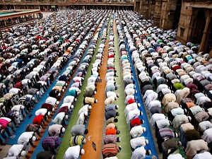 Almanya, Cuma namazına gidenleri fişlemiş