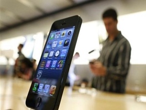 Cep telefonu çocuk oyuncağı değil