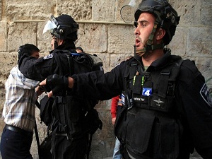 İsrail'in Müslüman ve Hıristiyanlara saldırısı artıyor