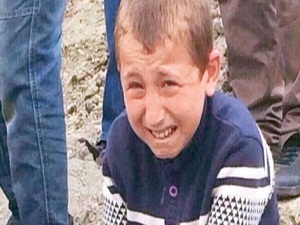 Yetimlere okul bursu