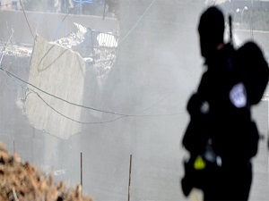 İsrail, Filistinlilere ait 13 evi yıktı