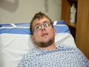 İmamın anlattıklarından etkilenip Müslüman oldu