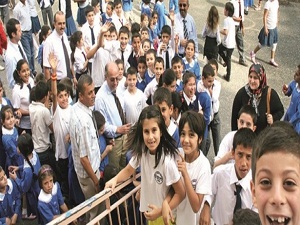 Öğrenciler not verecek