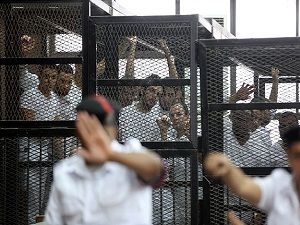 Mısır'da açlık grevi yapan 256 kişi hastalandı