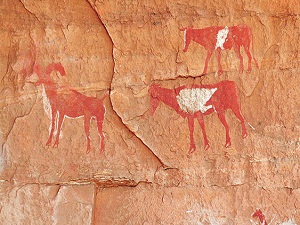 UNESCO listesindeki tarihî süslemeleri karalamışlar