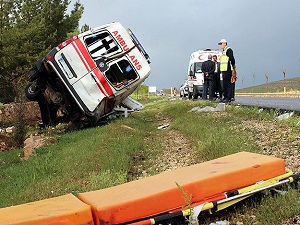 Ambulans şoförleri 'izinsiz' yargılanabilecek
