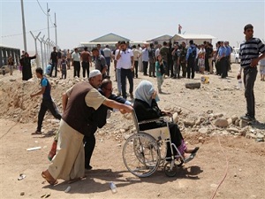 Binlerce Musullu evini terkediyor