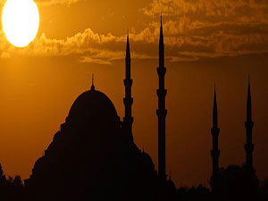 Üniversite kampüslerine cami talebi