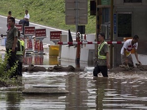 Yağışlar 130 bin kişiyi etkiledi
