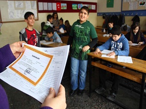 Uzmanlardan velilere karne uyarısı