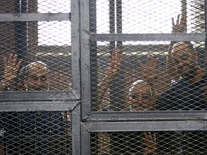 Mısır'da darbe karşıtları reddihakim talebinde bulundu