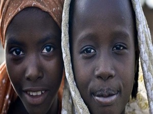 İHH'dan Çad'ın yetimlerine yardım