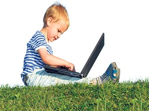 Çocukların yarısından fazlası internette