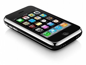 İlk iPhone 30 bin liraya satıldı