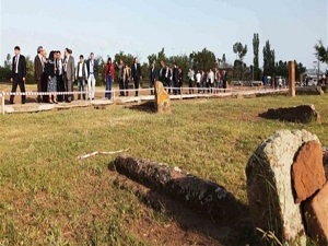 Barış süreciyle Ahlat'ta turist sayısı arttı