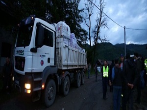 TİKA'dan Irak'ta 3 bin aileye yardım