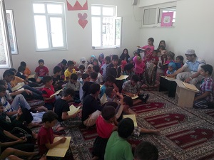 Roman çocuklar Kur'an'ı en iyi öğrenmek için yarışıyor