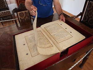 613 yıllık Kuran-ı Kerim Rodos'ta muhafaza ediliyor