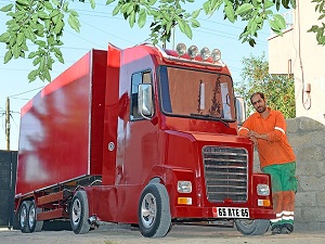 Murat 131'den tır yaptı