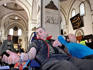 Ramazanda kan bağışı iftardan sonra alınacak