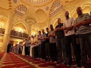 Ramazan'ın ilk günü için 3 farklı tarih