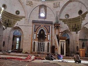 Halep'te halk korkudan teravih namazına gidemiyor