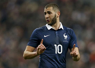 Kur'an dinleyerek maçlara motive oluyorum