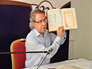 Mustafa Armağan:Tarih Demokrasinin hazırlayıcısıdır