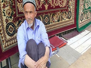 Oruç tutmak da teravih de yasak