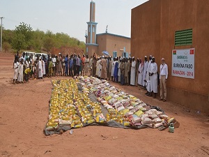 Sadakataşı Ramazan'a Burkina Faso ve Suriye'den start verdi